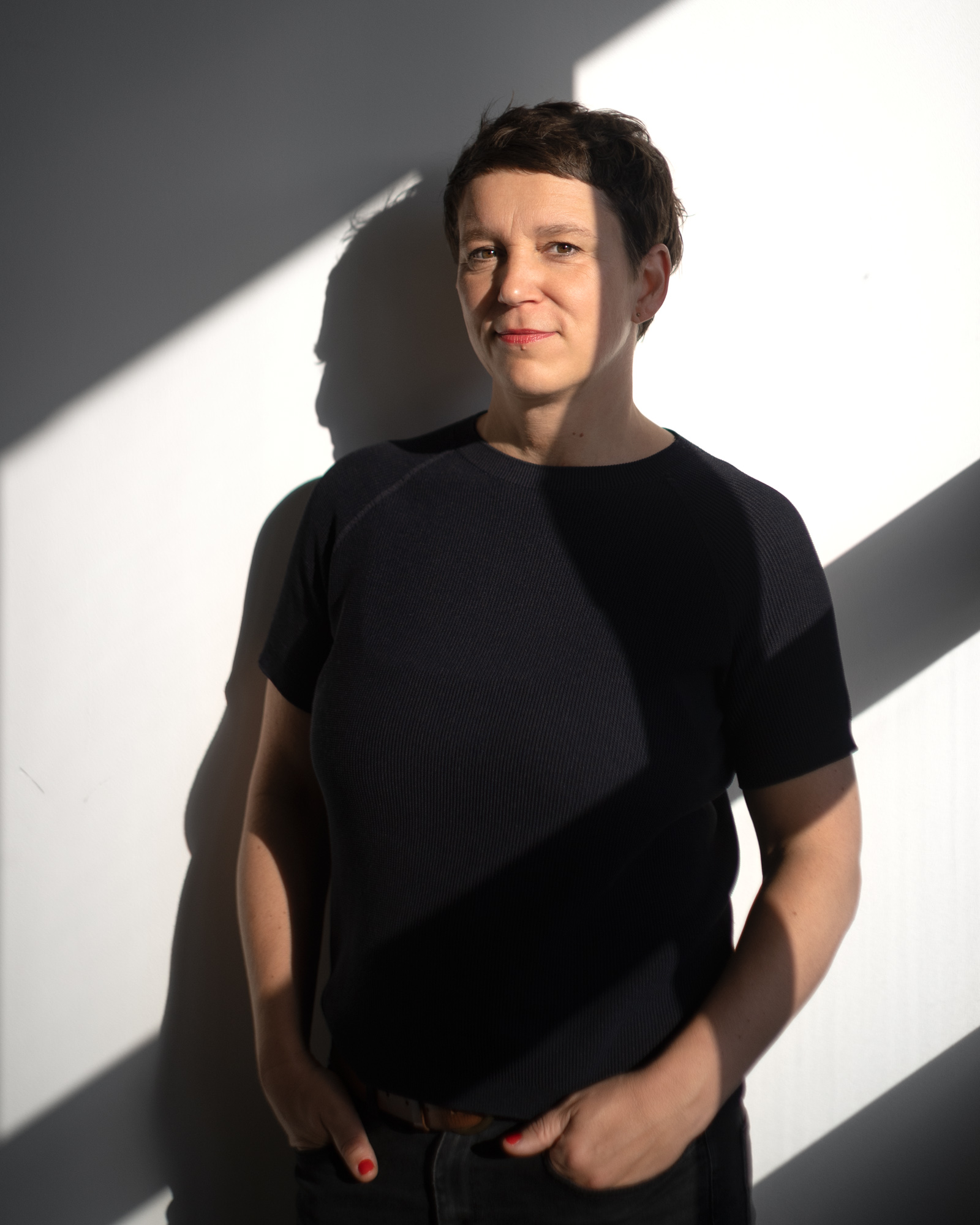 DanielaFriebel_Portrait_01b_web_┬®KatjaRenner